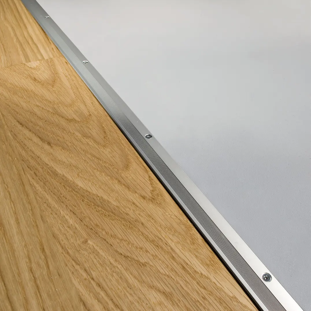 ALU-ABSCHLUSSPROFIL STEEL
